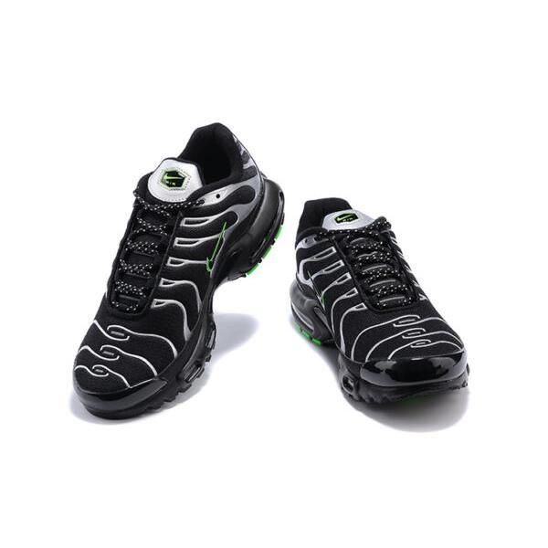 Air Max Plus Black Silver Green Strike
