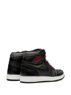 Jordan 1 Retro High OG "Black Gym Red Black"