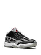 Jordan 11 Retro Low IE Black Cement