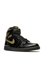 Jordan 1 Retro High OG "Black Metallic Gold" (2020)