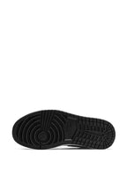 Jordan 1 Retro High OG “Silver Toe” (W)