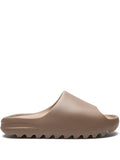 Yeezy Slide “Core”