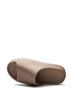 Yeezy Slide “Core”