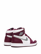 Jordan 1 Retro High OG “Bordeaux”