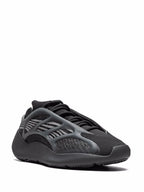 Yeezy 700 V3 "Alvah"