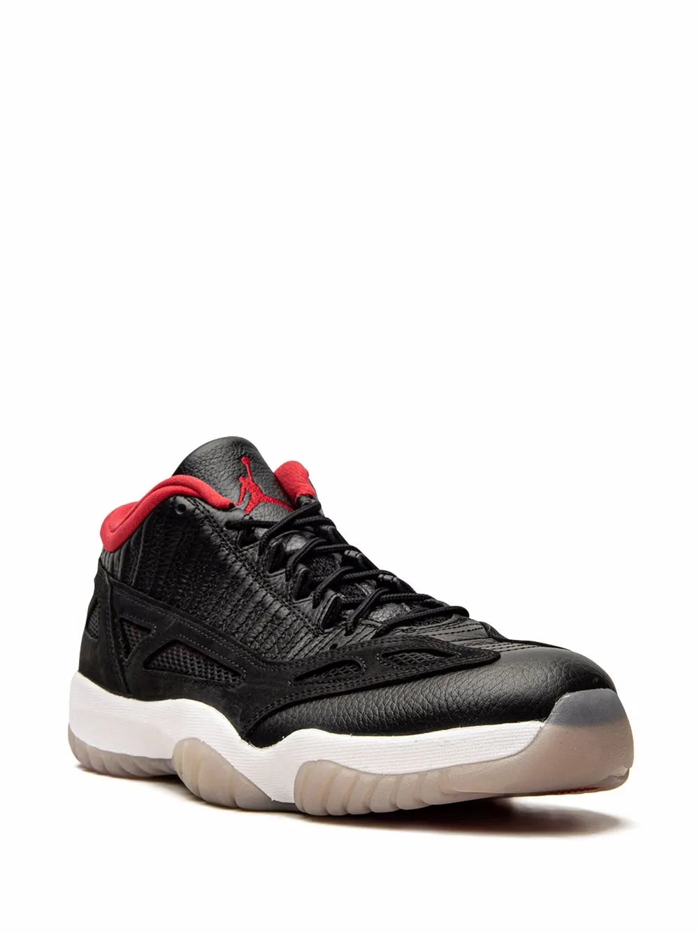 Jordan 11 Retro Low IE “Bred 2021”