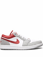 Jordan 1 Low SE “Light Smoke Grey Gym Red”