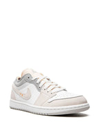 Jordan 1 Low "Inside Out Cream White Light Grey” (GS)