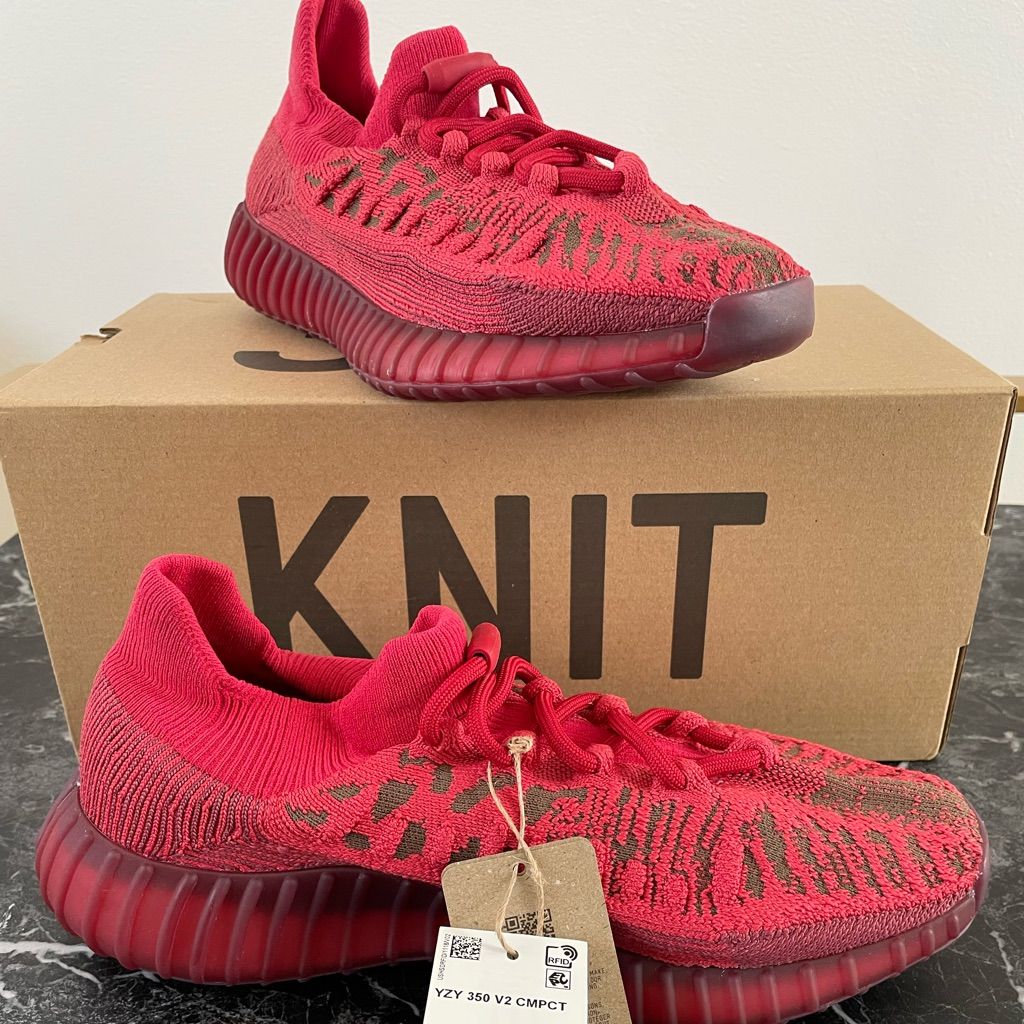 Yeezy 350 V2 CMPCT « Slate Red »