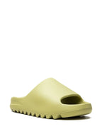 Yeezy Slide “Resin”