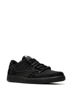 Jordan 1 Retro Low OG SP « Travis Scott Black Phantom »