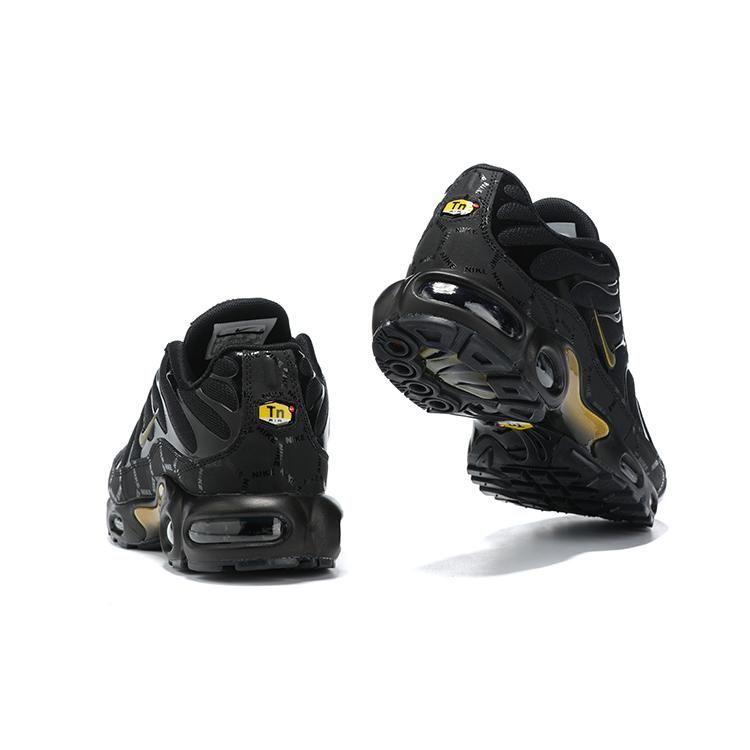 Nike Air Max Plus Black Gold