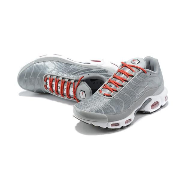 Air Max Plus Grey Red