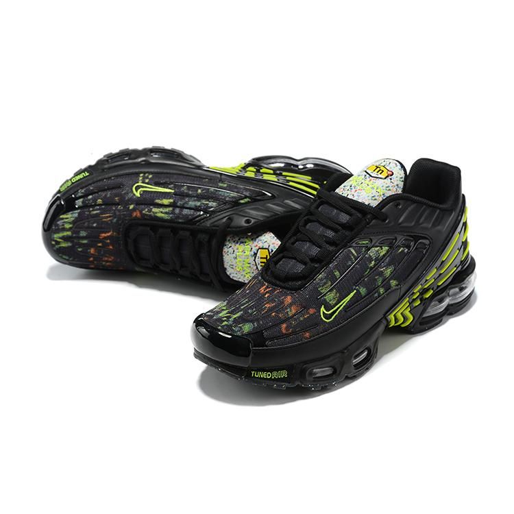 Air Max Plus 3 Noir Volt