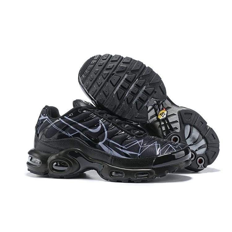 Air Max Plus La Requin Black