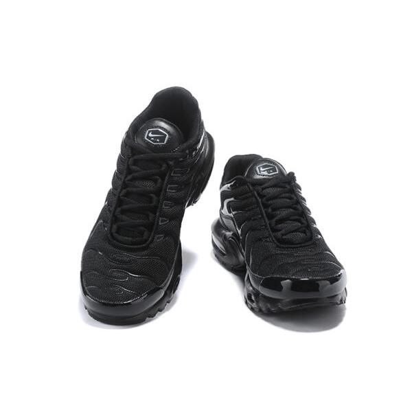 Nike Air Max Plus TN Triple Black