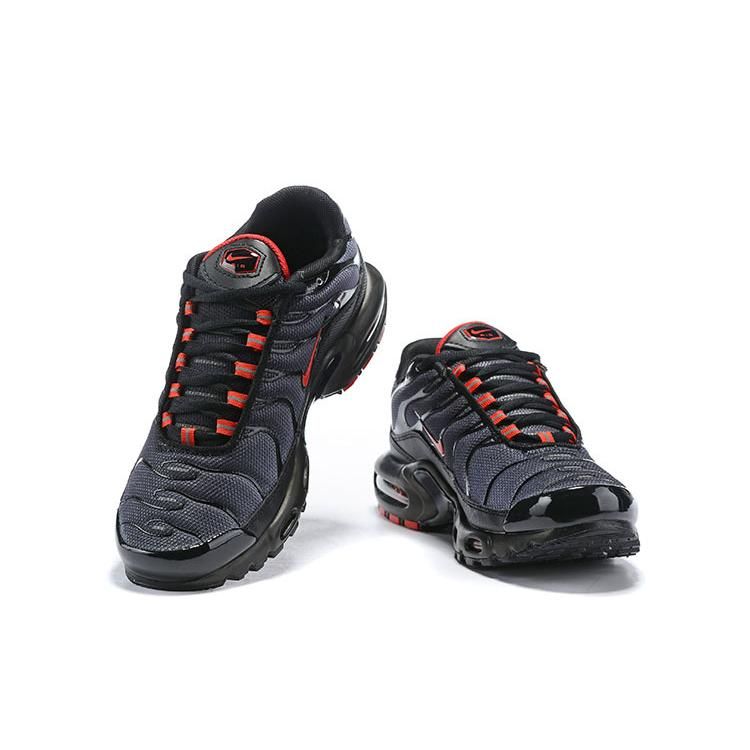 Air Max Plus Rouge Dégradé Noir