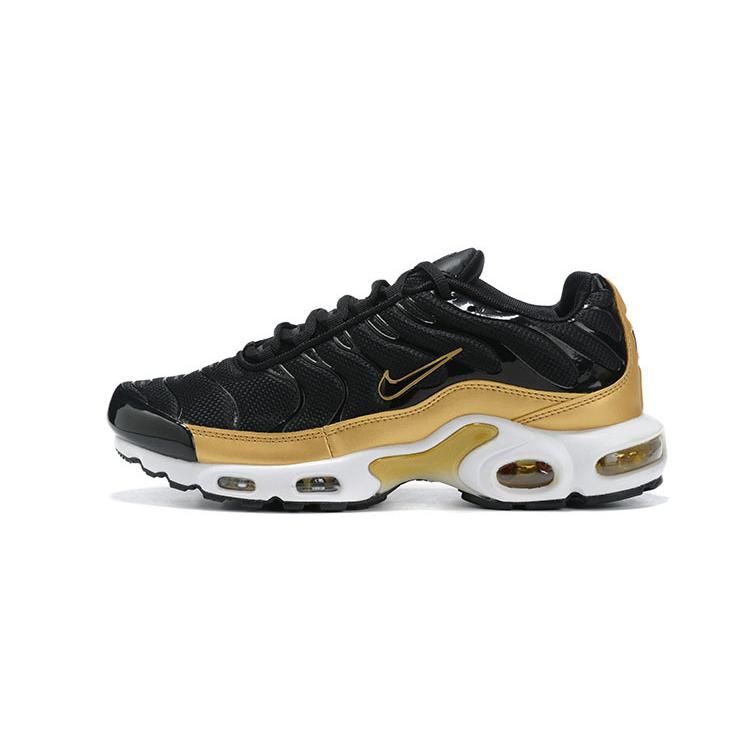 Air Max Plus Black Metallic Gold