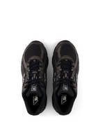 New Balance 740 "Black"