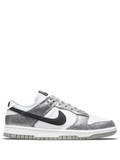Nike Dunk Low Metallic Silver (W)