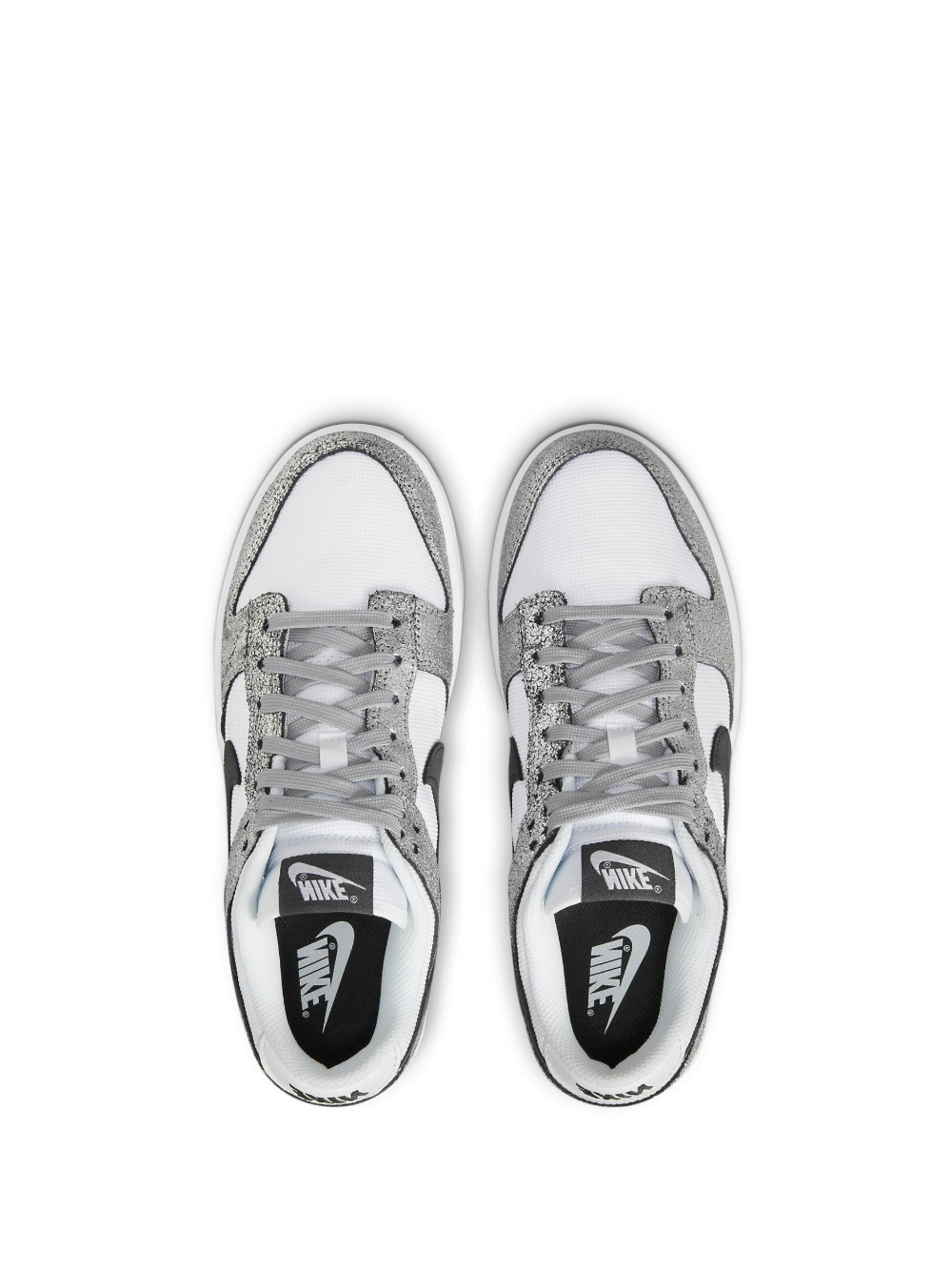 Nike Dunk Low Metallic Silver (W)