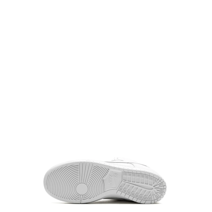 Dunk Low SB Pro "Triple White"