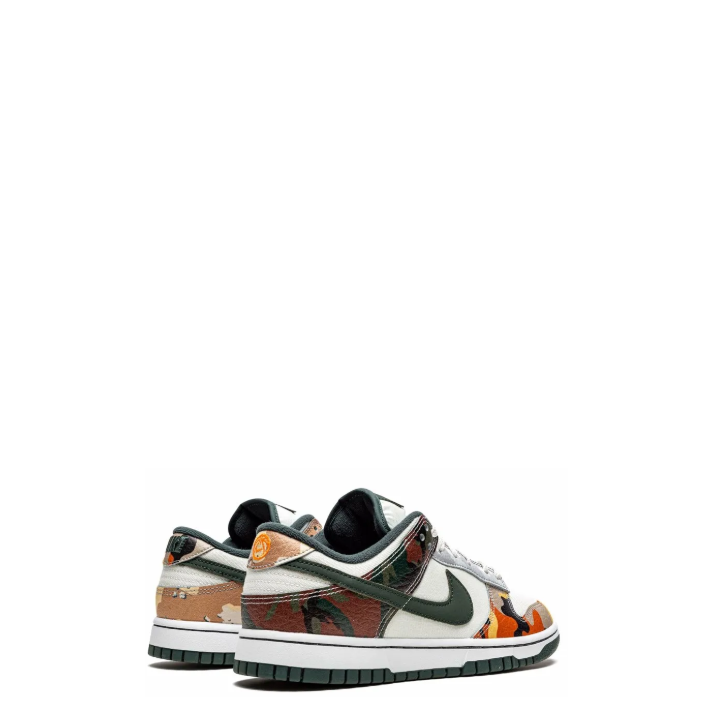 Dunk Low SE "Multi Camo"