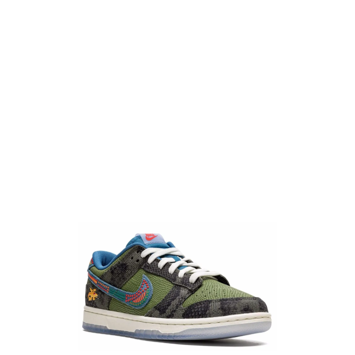 Dunk Low “Siempre Familia”