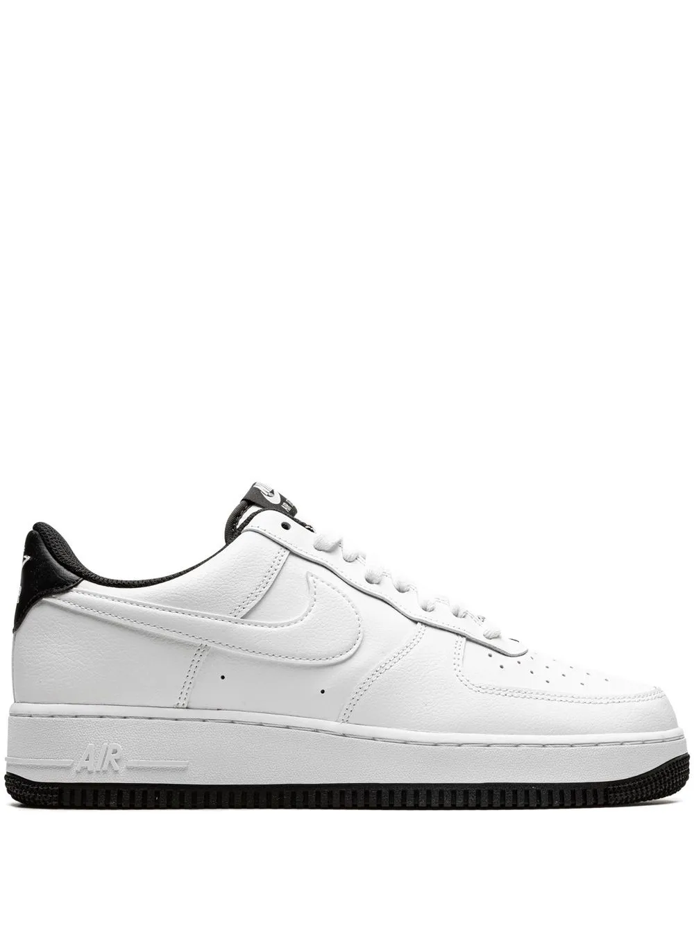 Air Force 1 '07 LV8 "White Black"