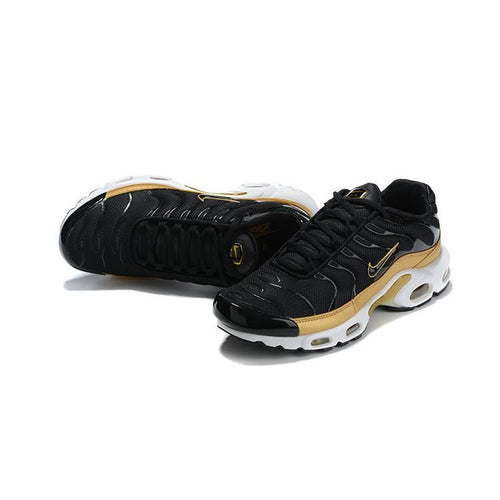 Air Max Plus Black Metallic Gold