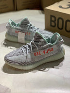 Yeezy Boost 350 V2 « Blue Tint »