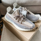 Yeezy Boost 350 V2 "Ash Pearl" (2021)