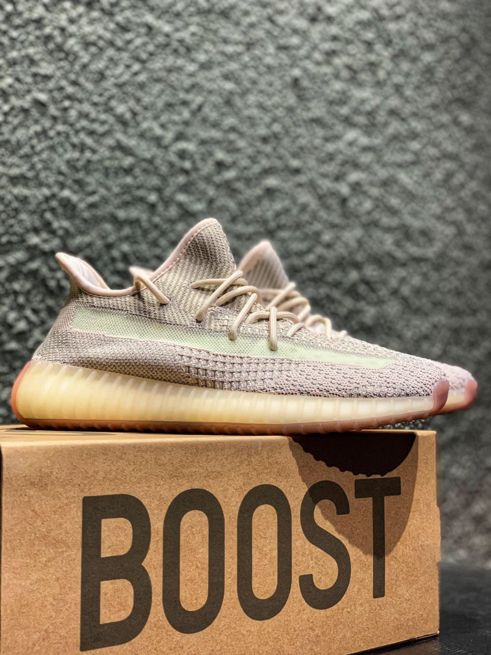 Yeezy Boost 350 V2 « Citrin »