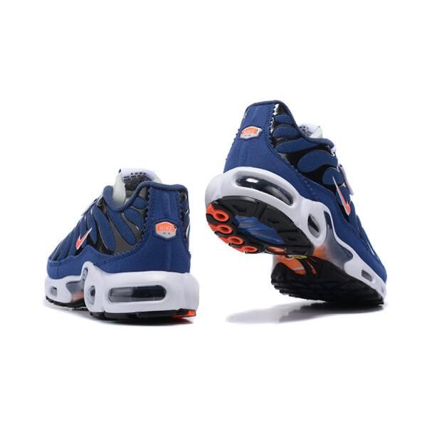 Air Max Plus Running Club