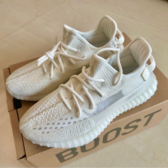 Yeezy Boost 350 V2 «Bone»