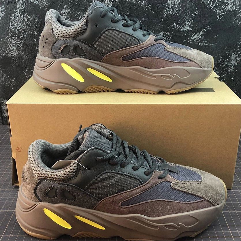 Yeezy Boost 700 “Mauve”