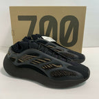 Yeezy 700 V3 "Clay Brown"