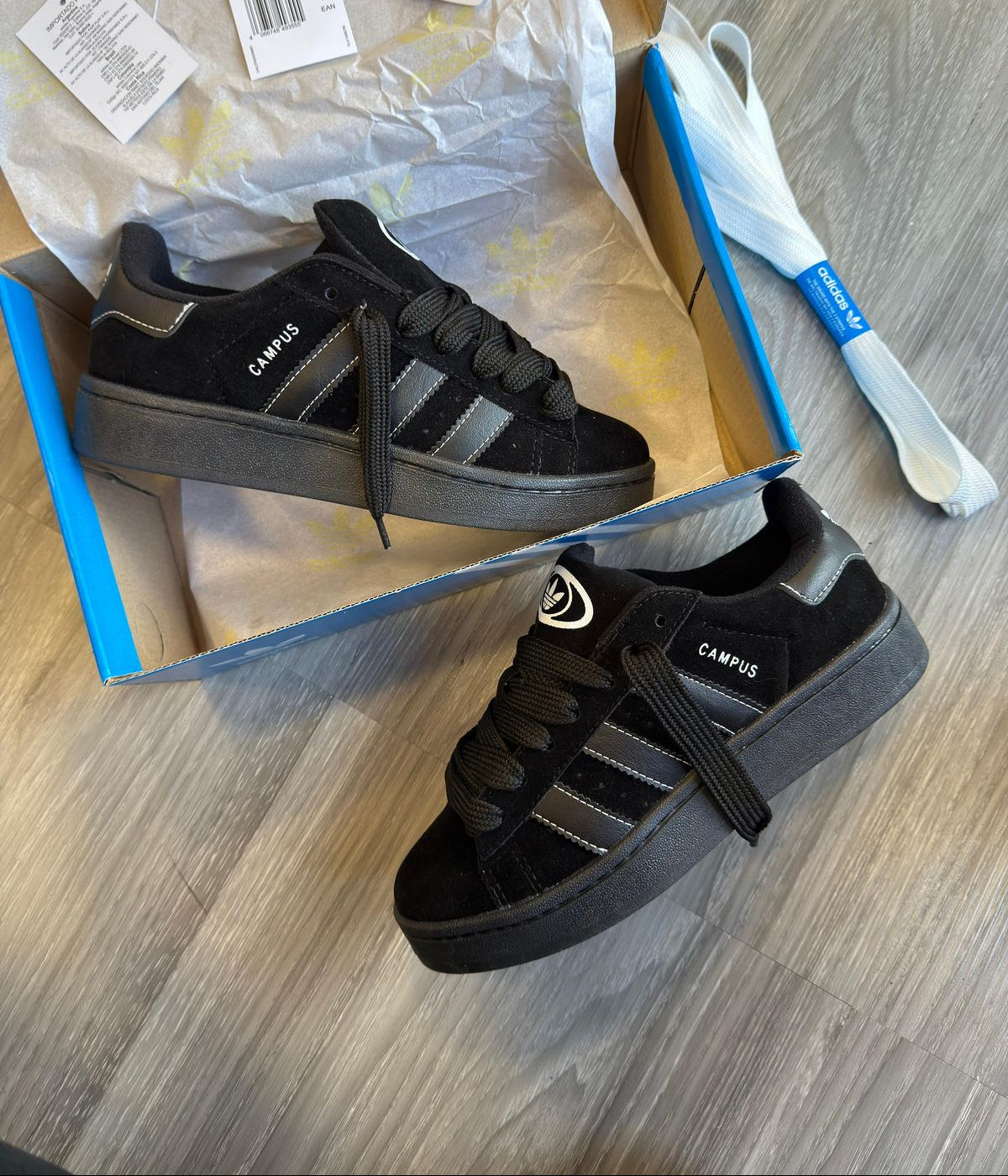 Campus 00s “Core Black Cloud White”